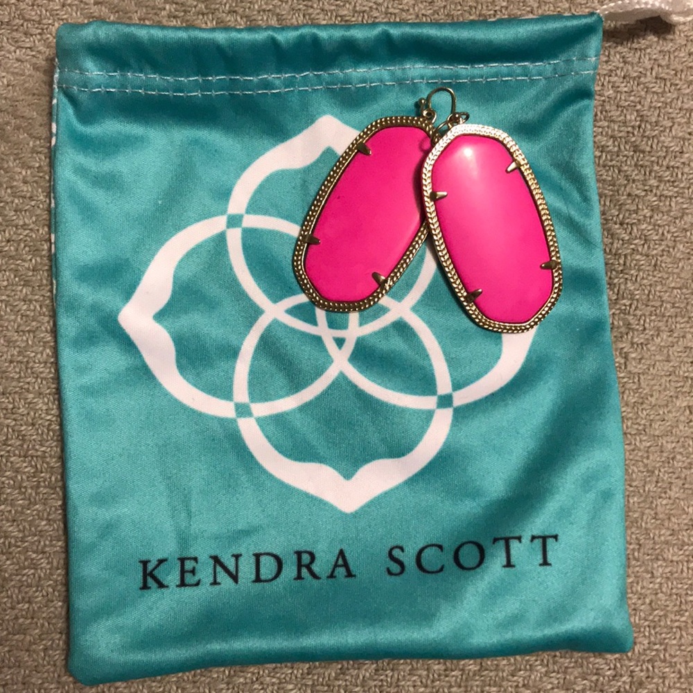Kendra Scott Large Danielle Earrings